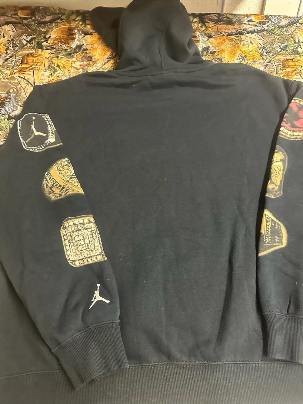Jordan black pullover